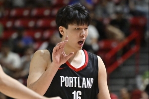 鲍仁君：河村勇辉打球有灵气 但杨瀚森整体天赋高了不止一个量级