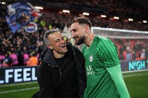 法媒:巴黎将在本轮法甲赛后举行奖杯展示活动,多纳鲁马也将参与